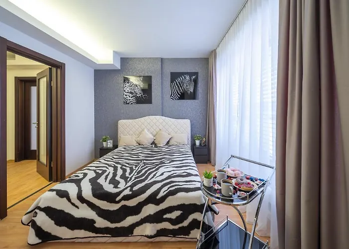 아파트 Lux Penthouse &